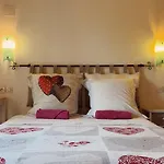 Guest house Logis Des Lauriers Roses Marennes (Charente-Maritime)