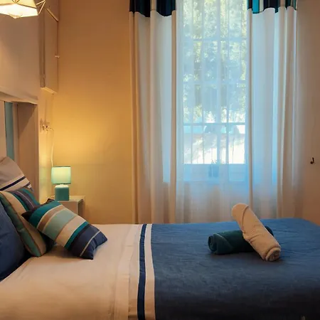 Гостевой дом Logis Des Lauriers Roses Марен