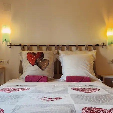 بيت ضيافة Logis Des Lauriers Roses مارينيس