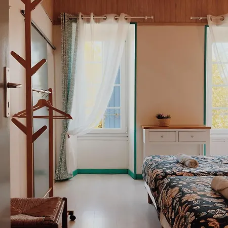 Гостевой дом Logis Des Lauriers Roses Марен